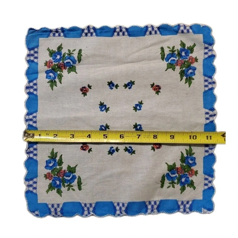 Linen‎ Blue Rose Floral Handkerchief Scalloped Cottage Core Bridesmaid Granny